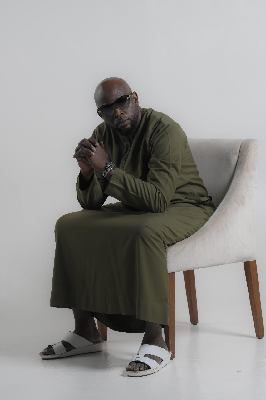 Bedouin Oasis Classic Emirati In Verdant Silence Kandura — 24K | The World’s Most Wanted Kandura