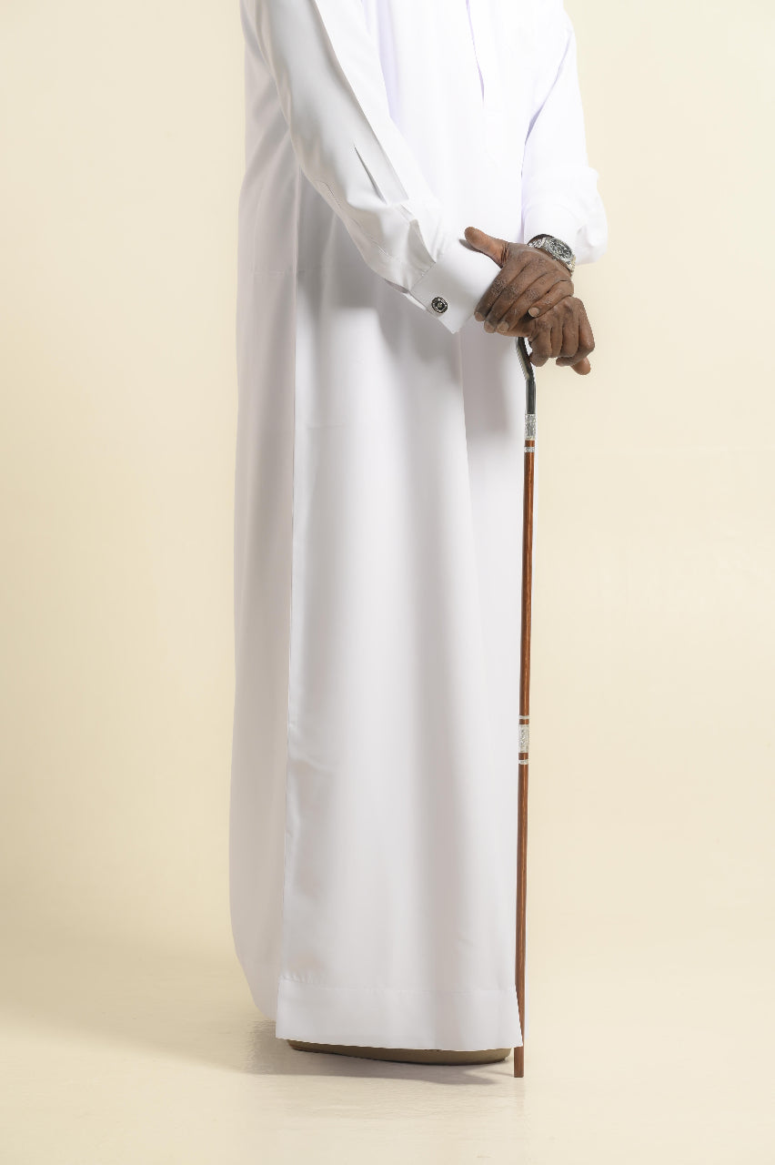 Superfly Mode Qatari In Noble Frost White Kandura — 24K | The World’s Most Wanted Kandura